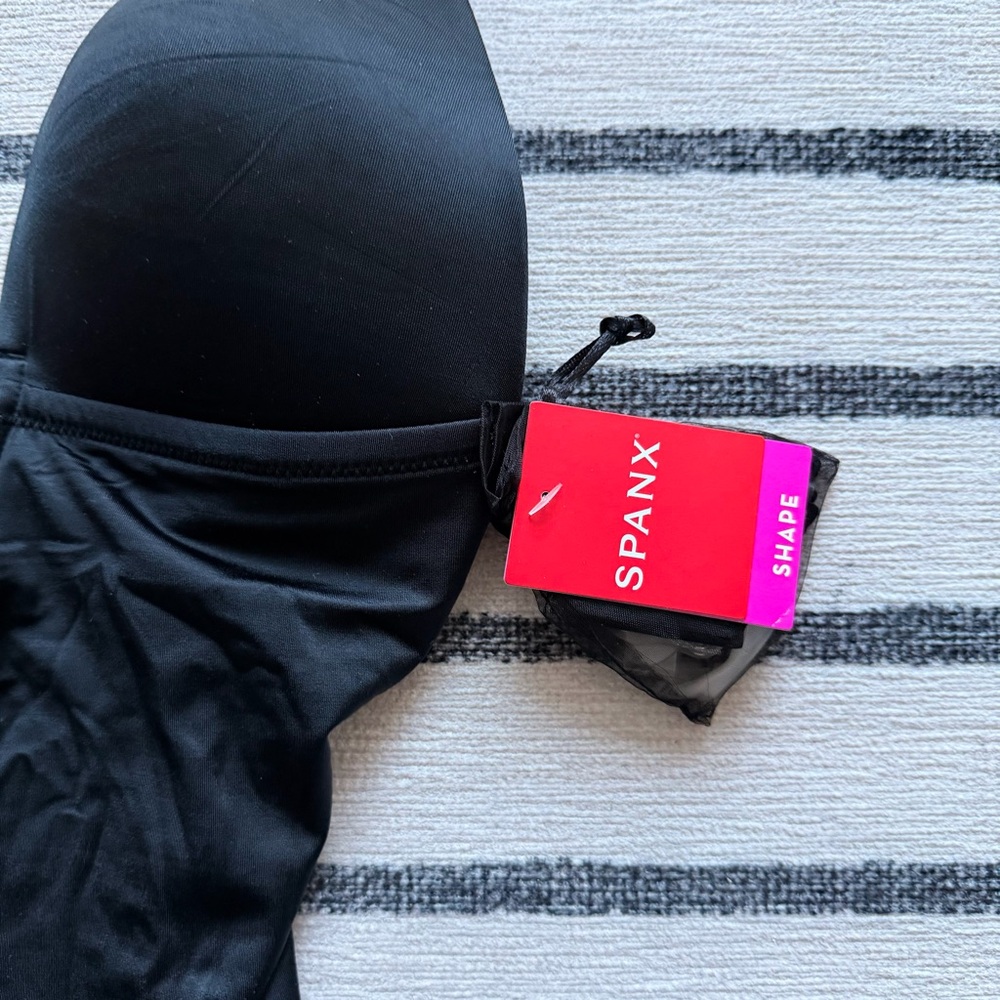 SPANX Suit Your Fancy Plunge Low-Back Thong Bodysuit Size Medium NWT - Picture 4 of 6
